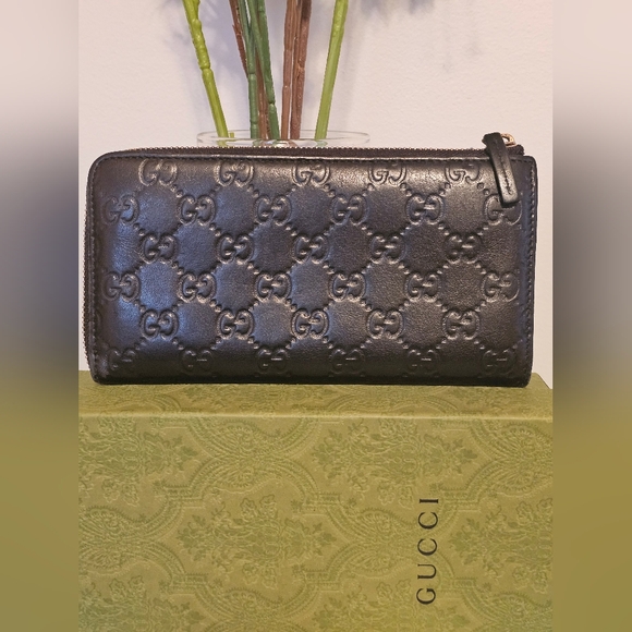 Gucci Guccissima Black Leather Zip Long Wallet - Picture 2 of 11